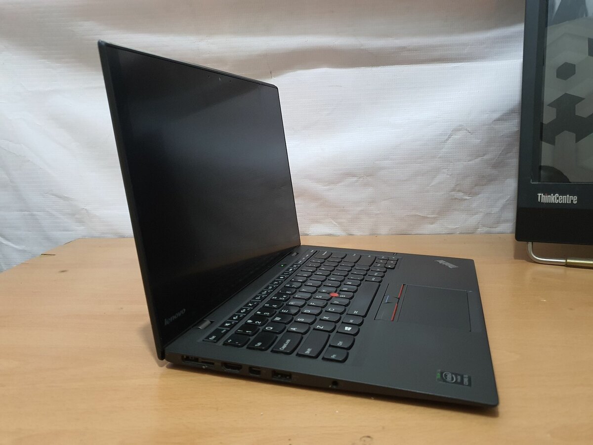 Lenovo Thinkpad X1 Carbon