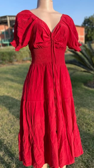 Beautiful elegant women's dress  size:M