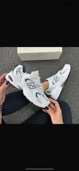 New Balance 530