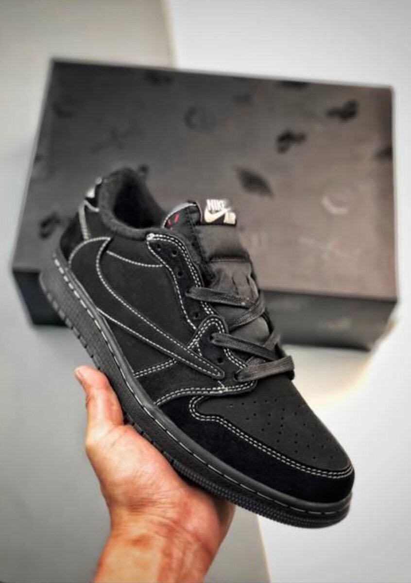 Air Jordan 1 Travis Scott Black Phantom