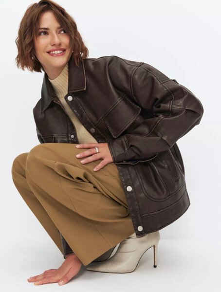 Куртка НОВАЯ