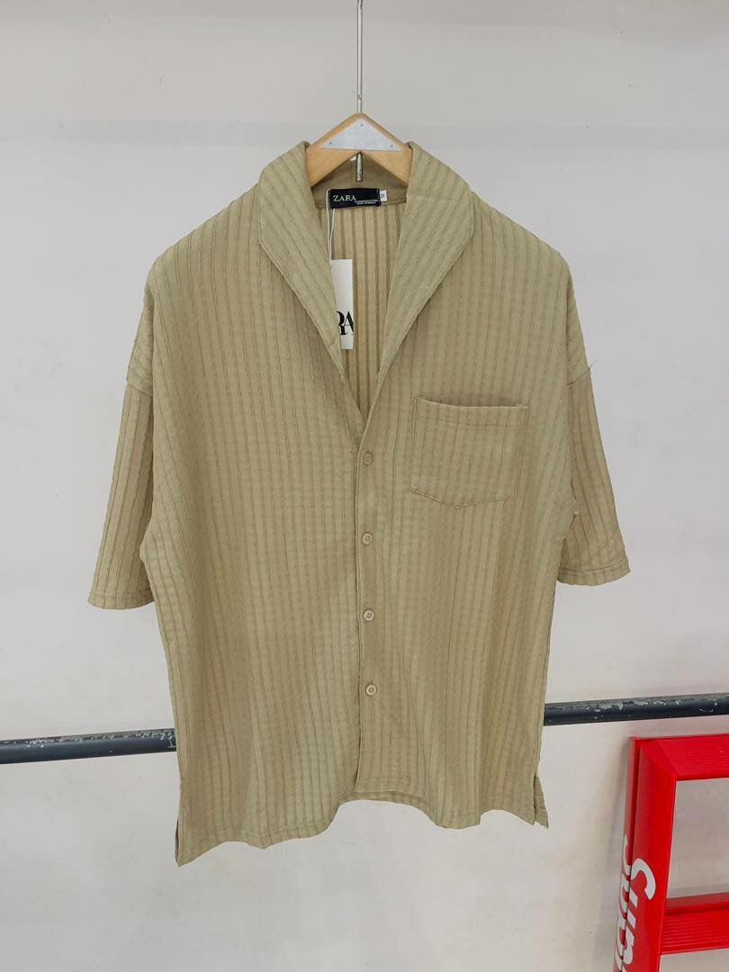 Quality Zara button up shirts
