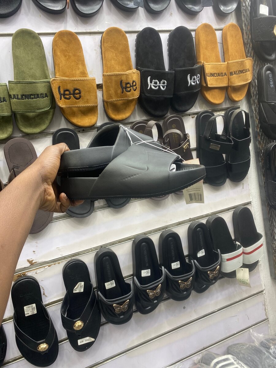 Nike slides