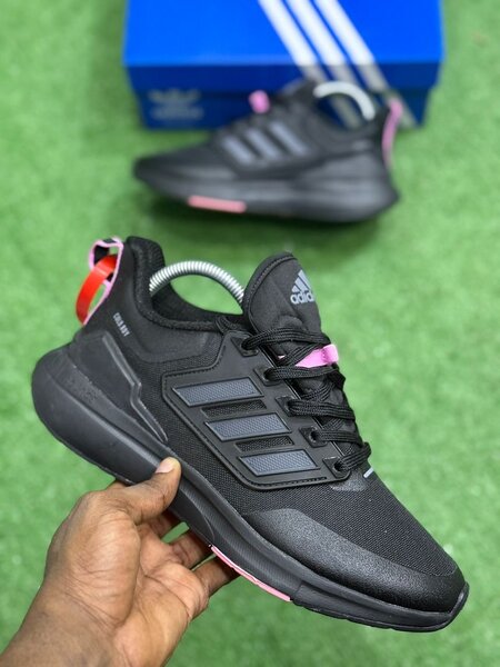 Chaussures de sport élégantes