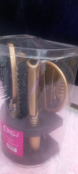 Osaga comb set