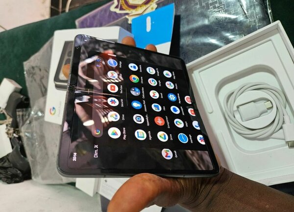 Smartphone pliable Pixel Fold