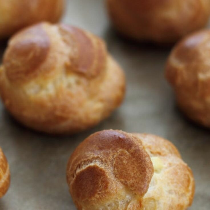 Choux à la crème patissiere