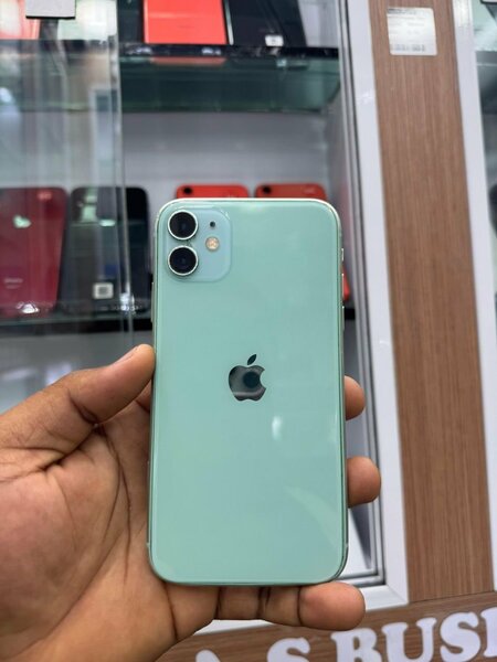 iPhone 11 tout passe propre