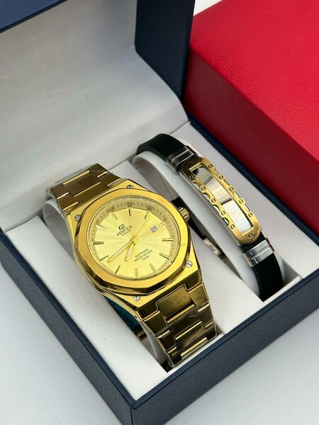 Montres élégantes avec bracelets