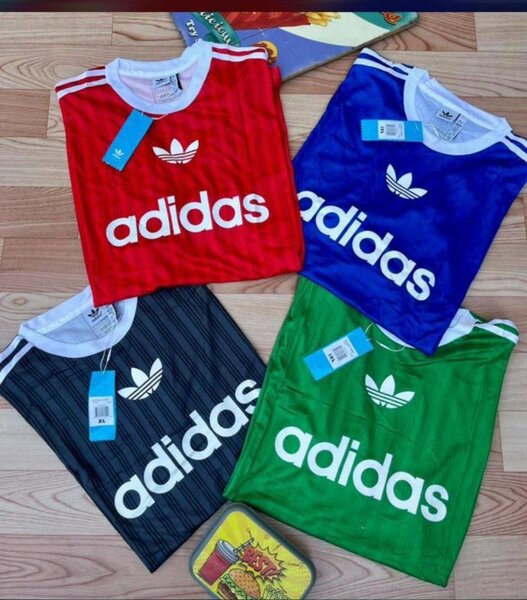 Maillot adidas de valeur