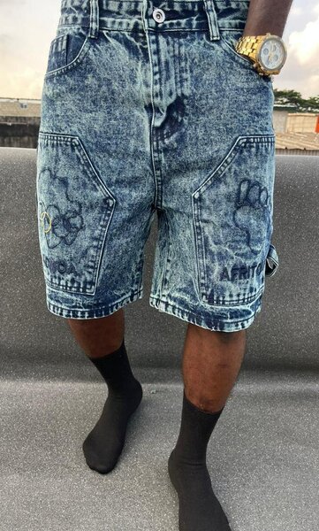 Shorts en denim imprimé