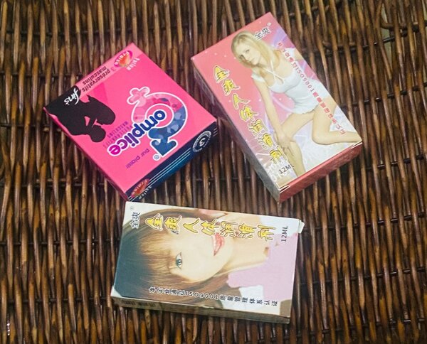 3 préservatifs + 2 lubrifiants