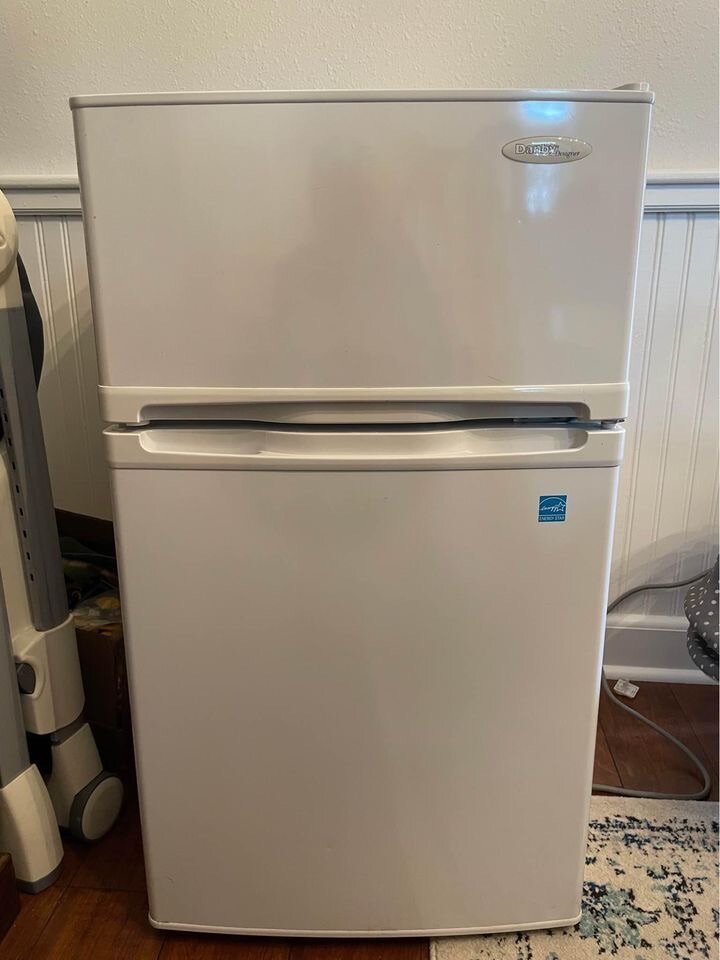 Table top refrigerators