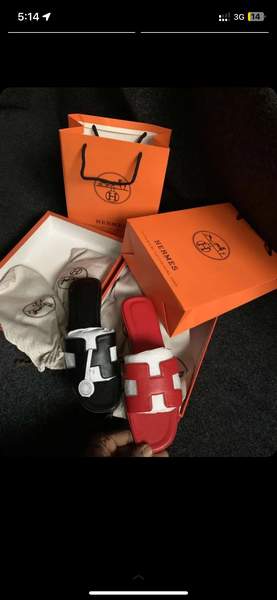 Ladies Hermes Slippers
