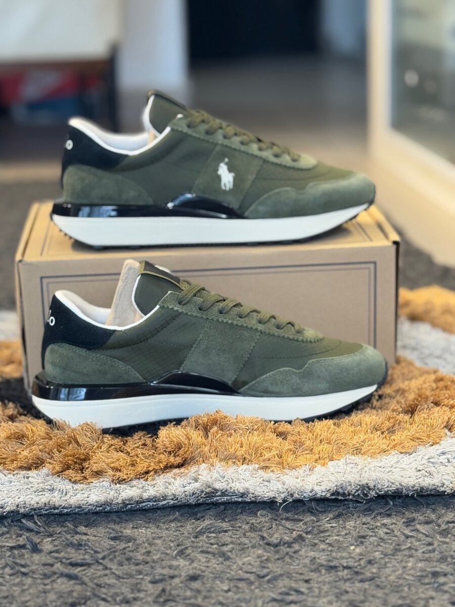 Authentique Ralph Lauren Train