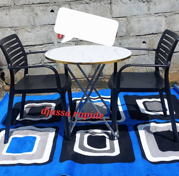 Tables et chaises de qualité