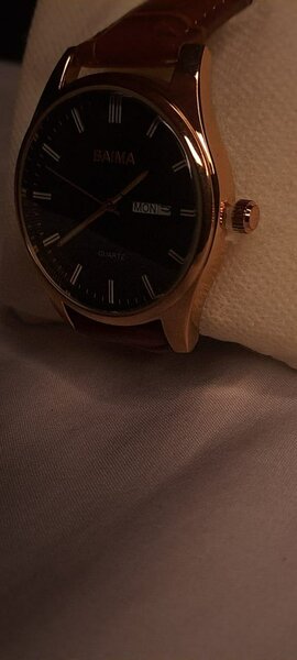 Men watch leather strap