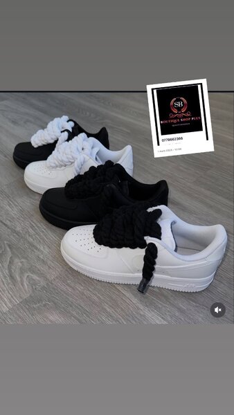 Basket Nike air force authentique avec sa boîte