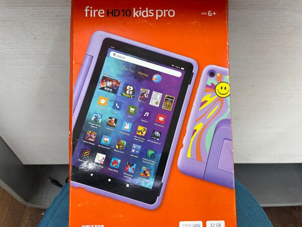 Amazon fire10 kids pro Tablet