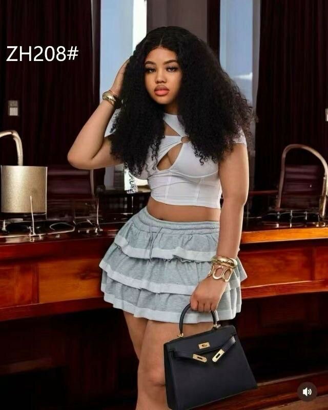 Mini-jupes élégantes pour femmes