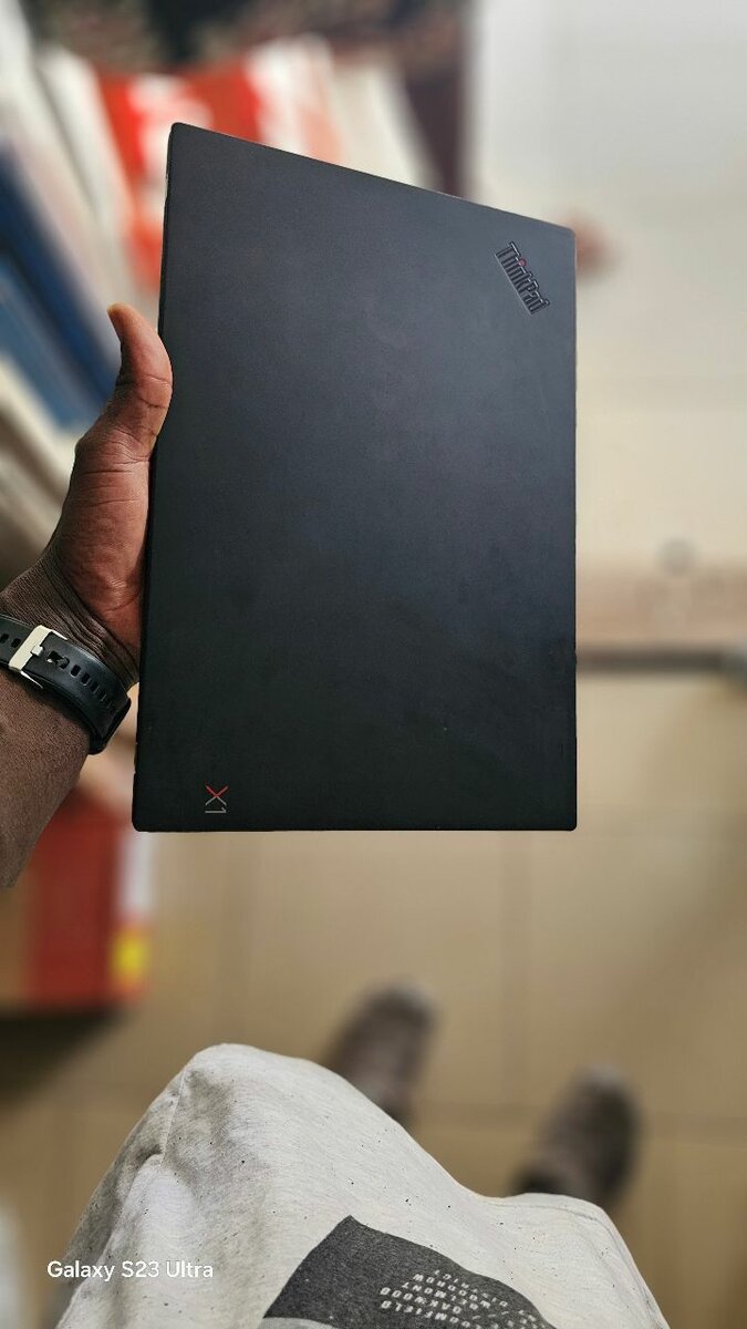 Lenovo x1 carbon