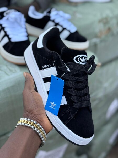 Baskets Adidas Campus Noires