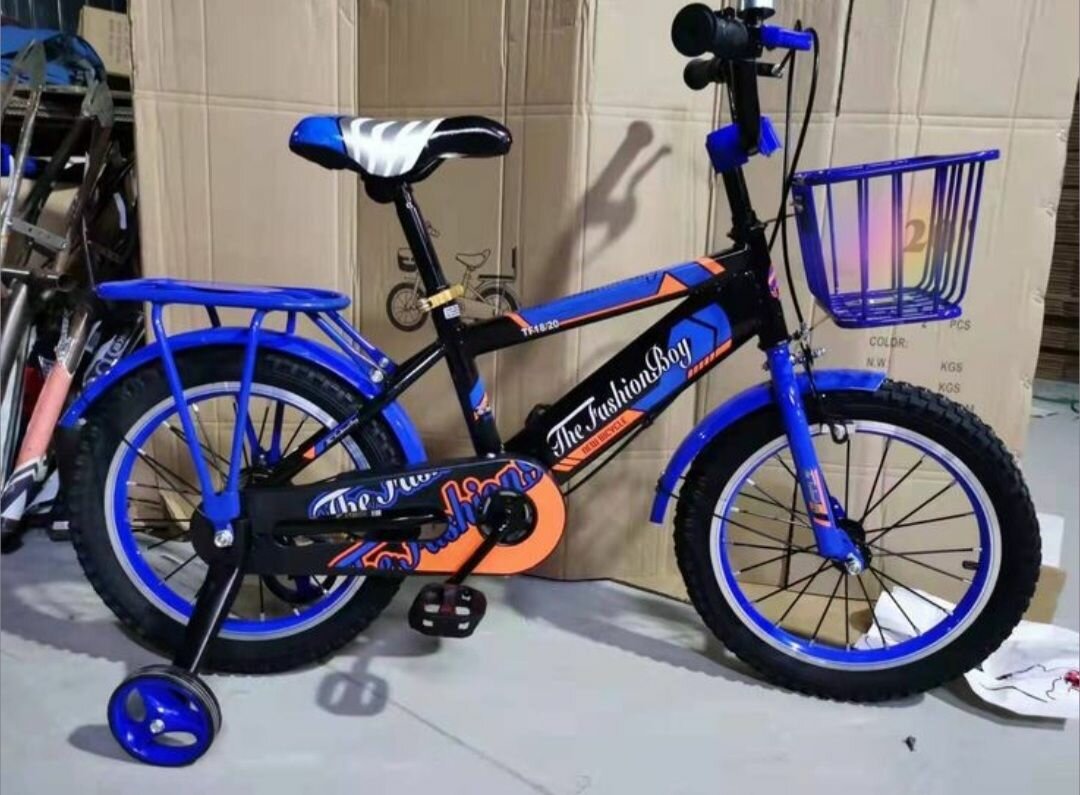 Vélo enfant rose ludique