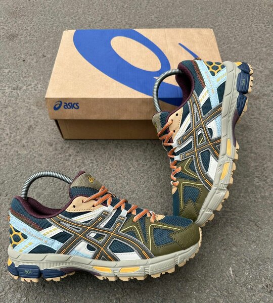 Asics kahana 8