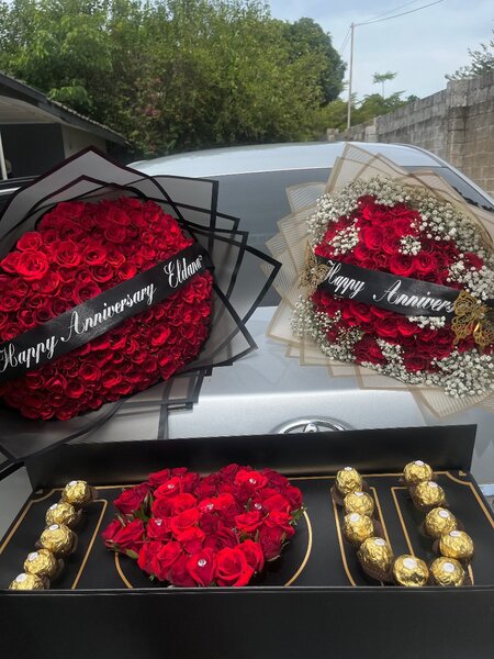 Roses and gift packages