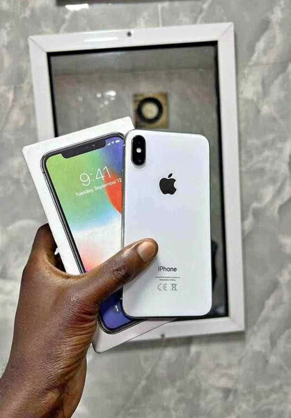 iPhone X 64Go Blanc