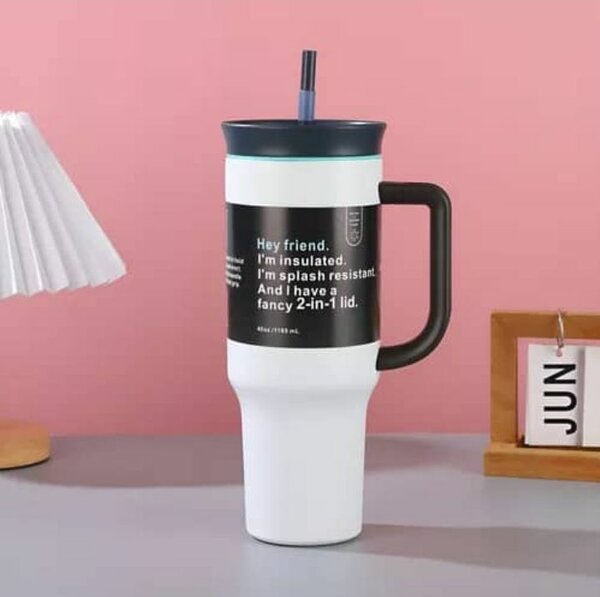 Gobelet Isotherme avec Paille