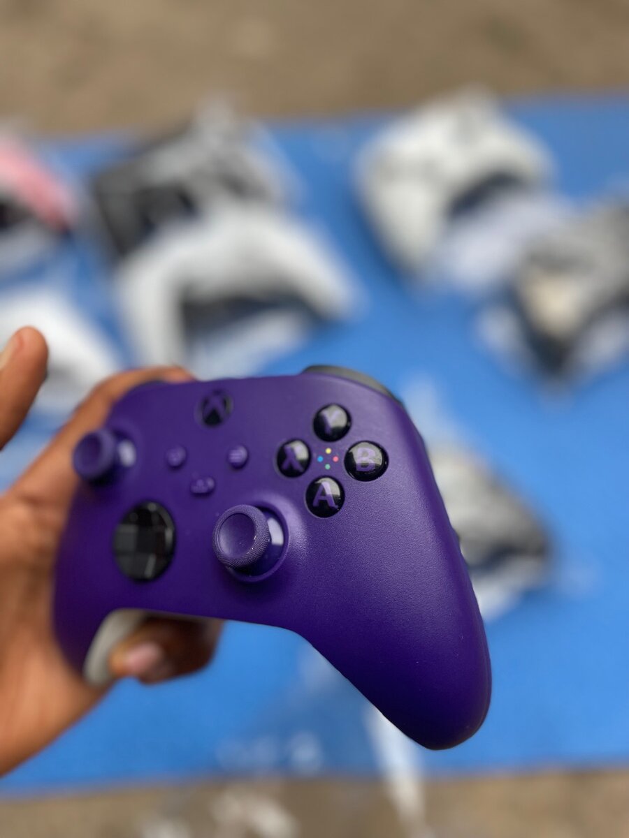 Manette Xbox Serie X quasi