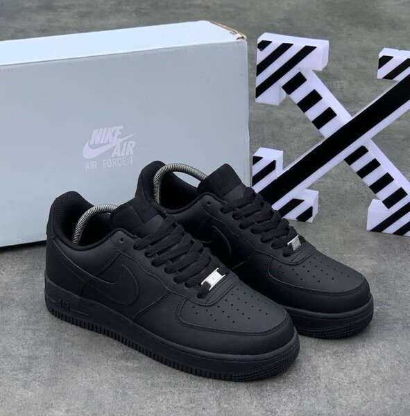 Nike Air Force 1 Noir