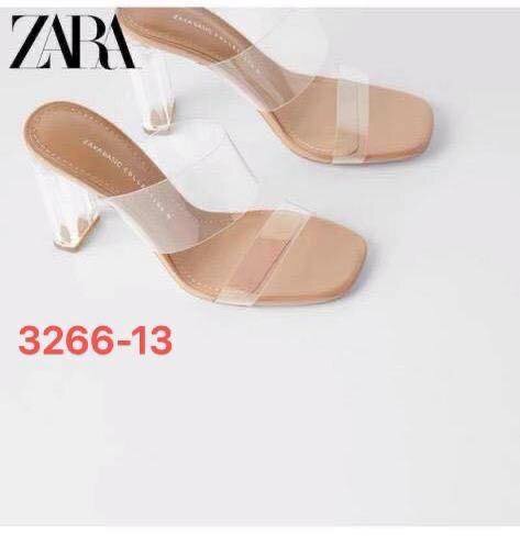 Sandales transparentes élégantes