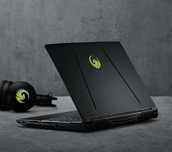 MSi Alpha 17 C7V Ryzen 9 série 7945 Hx 13 ème génération ( NEUF SCELLÉ )