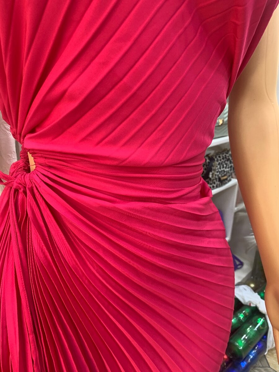 Ladies dress - one hand Classy