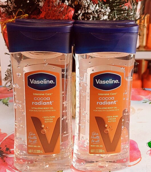 VASELINE COCOA RADIANT BODY OIL