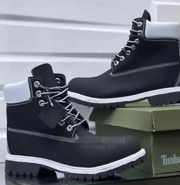 Bottes homme résistantes