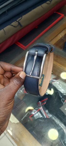 Ceinture en cuir élégante homme