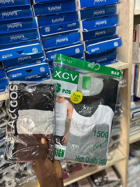 Lot de 3 débardeurs en coton