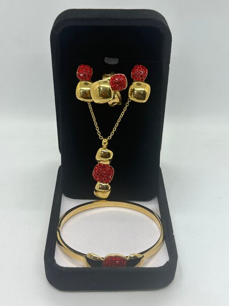 Ensemble Bijoux Dorés et Rouges
