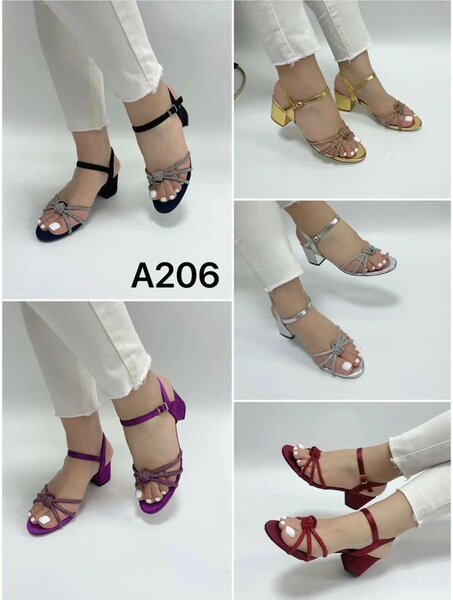 Talons fermés à bas large