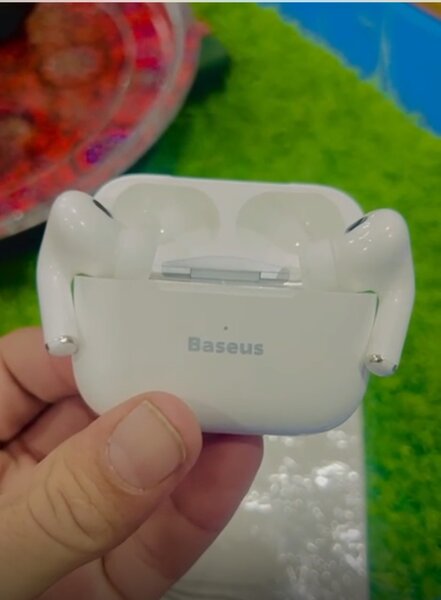 Baseus