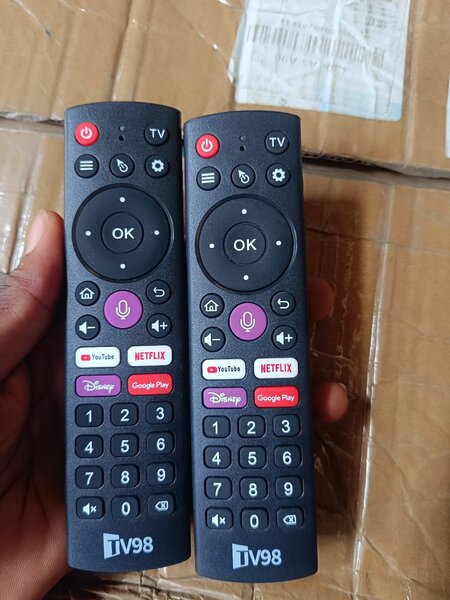 Télécommandes TV Stick TV98