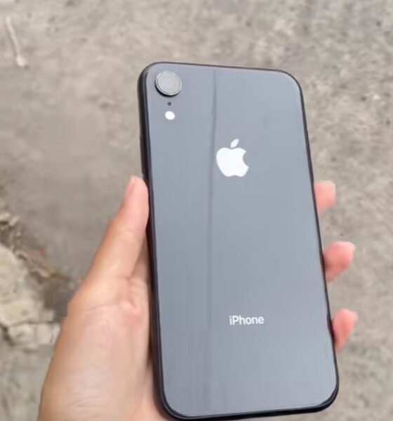 IPHONE XR UK USED
