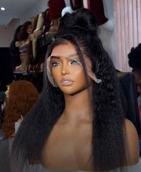 Perruque avec frontale naturel