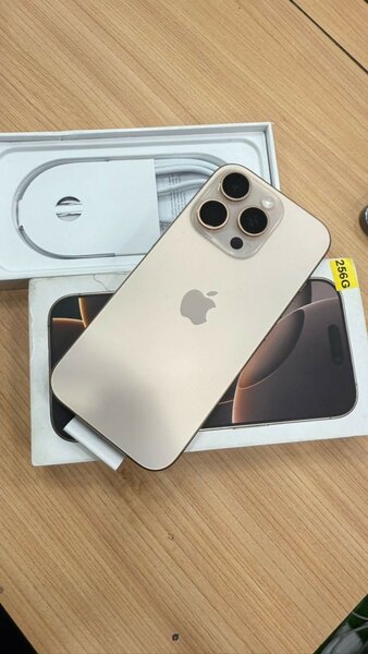 *IPHONE 16 PRO 256G DEUX PUCES