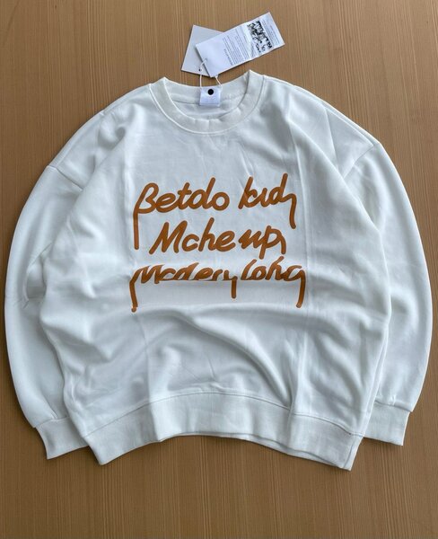 Fashionable sweaters