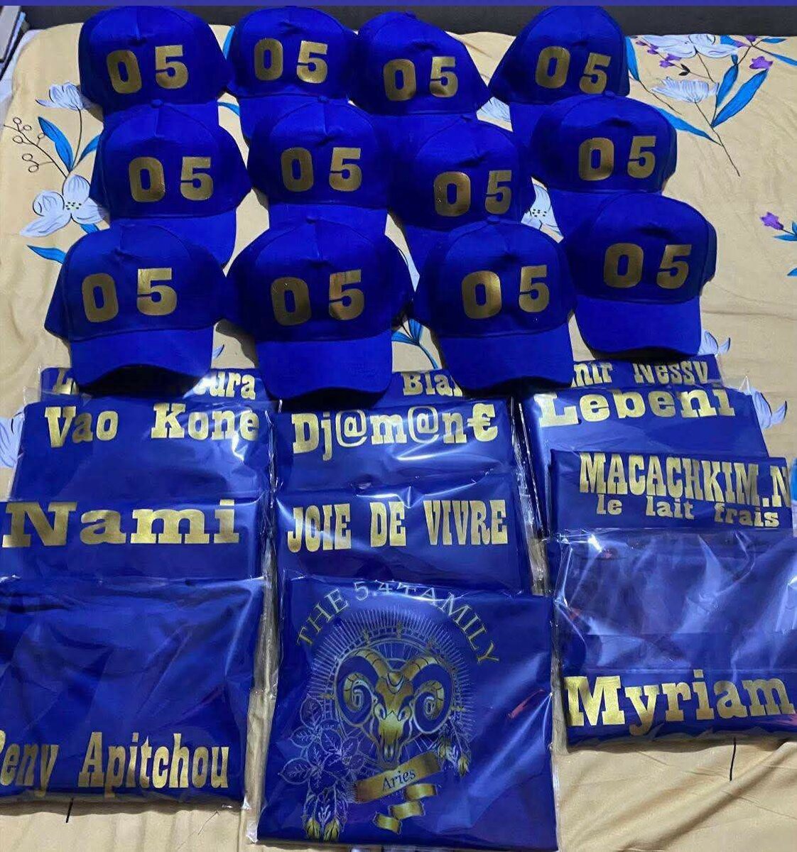 T-shirt personnalisées et Tass