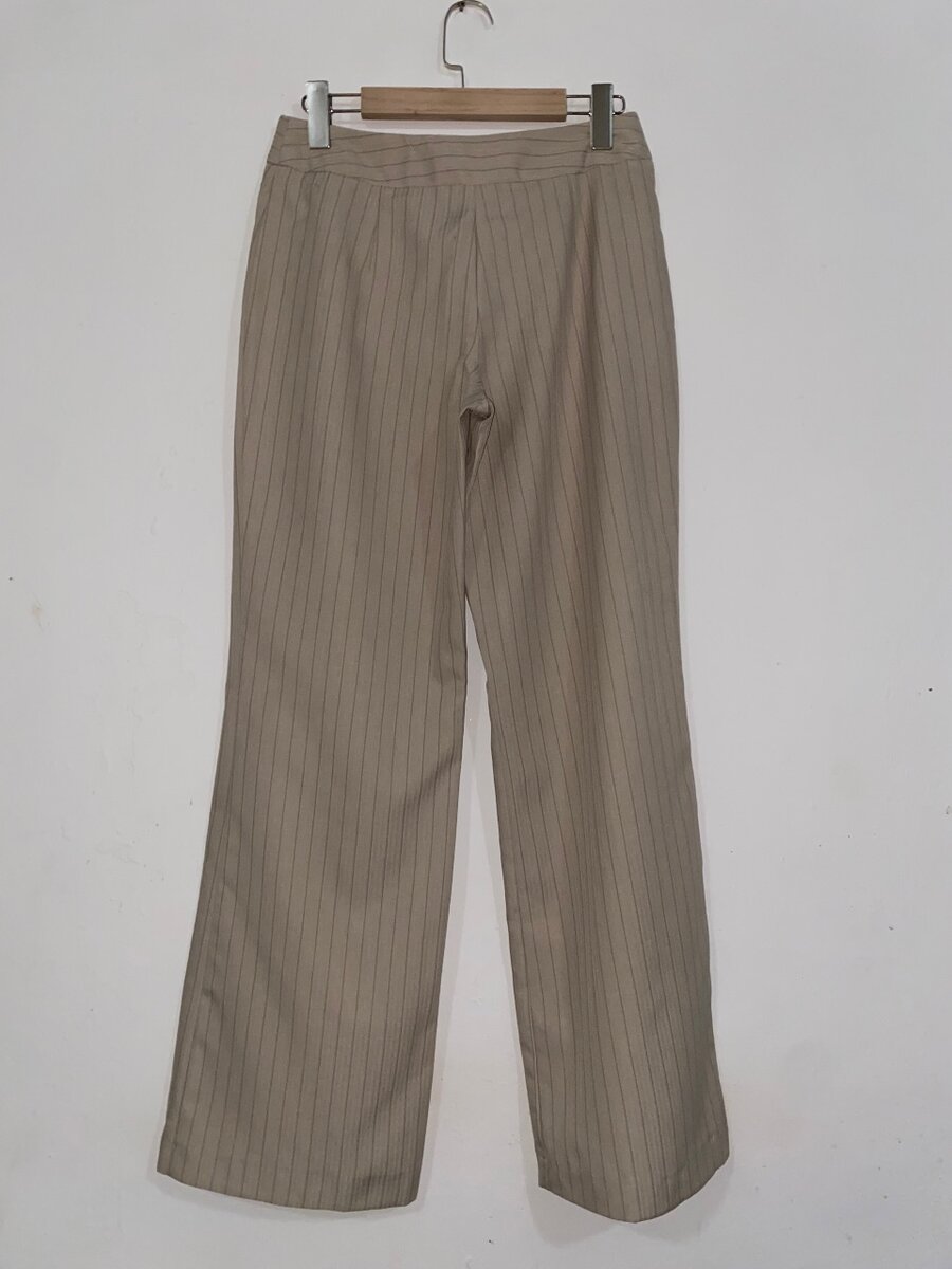Ladies trousers